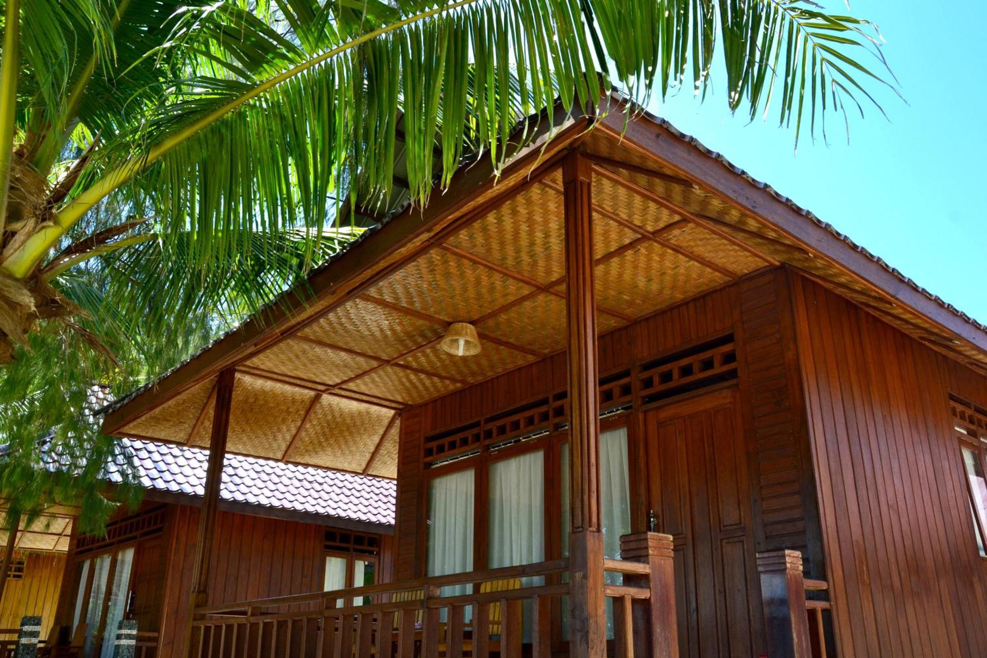 Bolilanga Island Resort - Togean Island Angkayo Extérieur photo