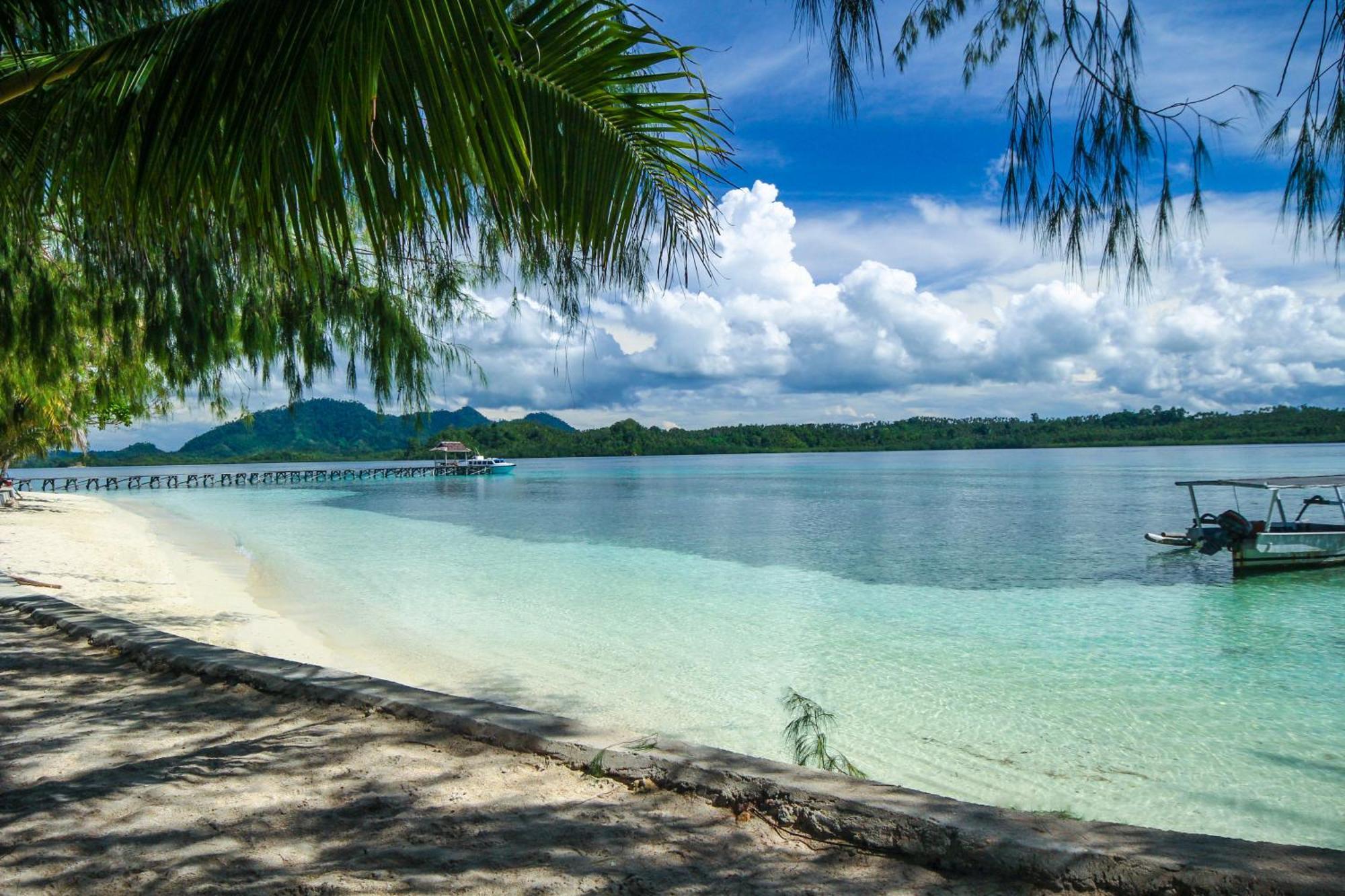 Bolilanga Island Resort - Togean Island Angkayo Extérieur photo