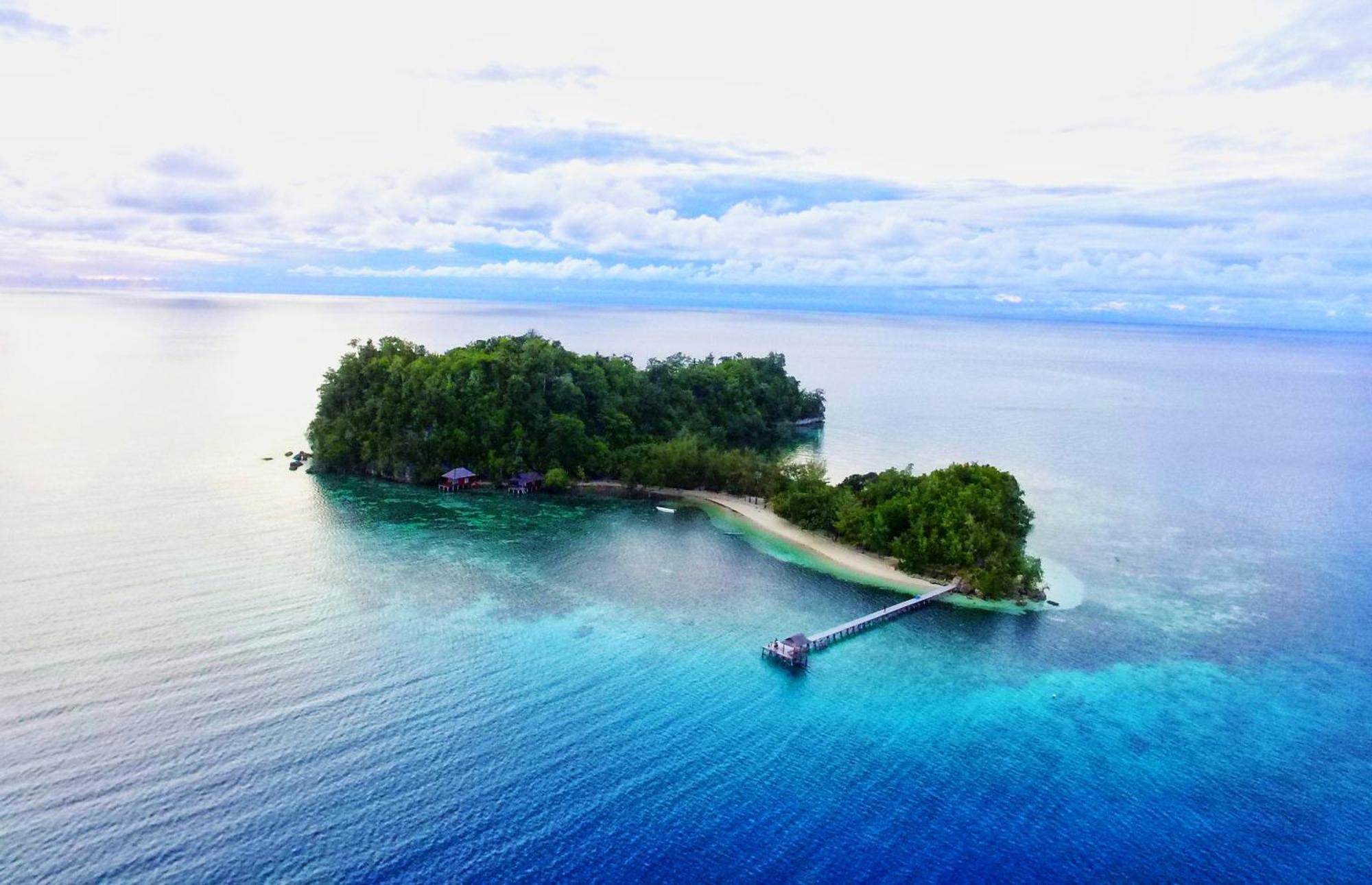 Bolilanga Island Resort - Togean Island Angkayo Extérieur photo