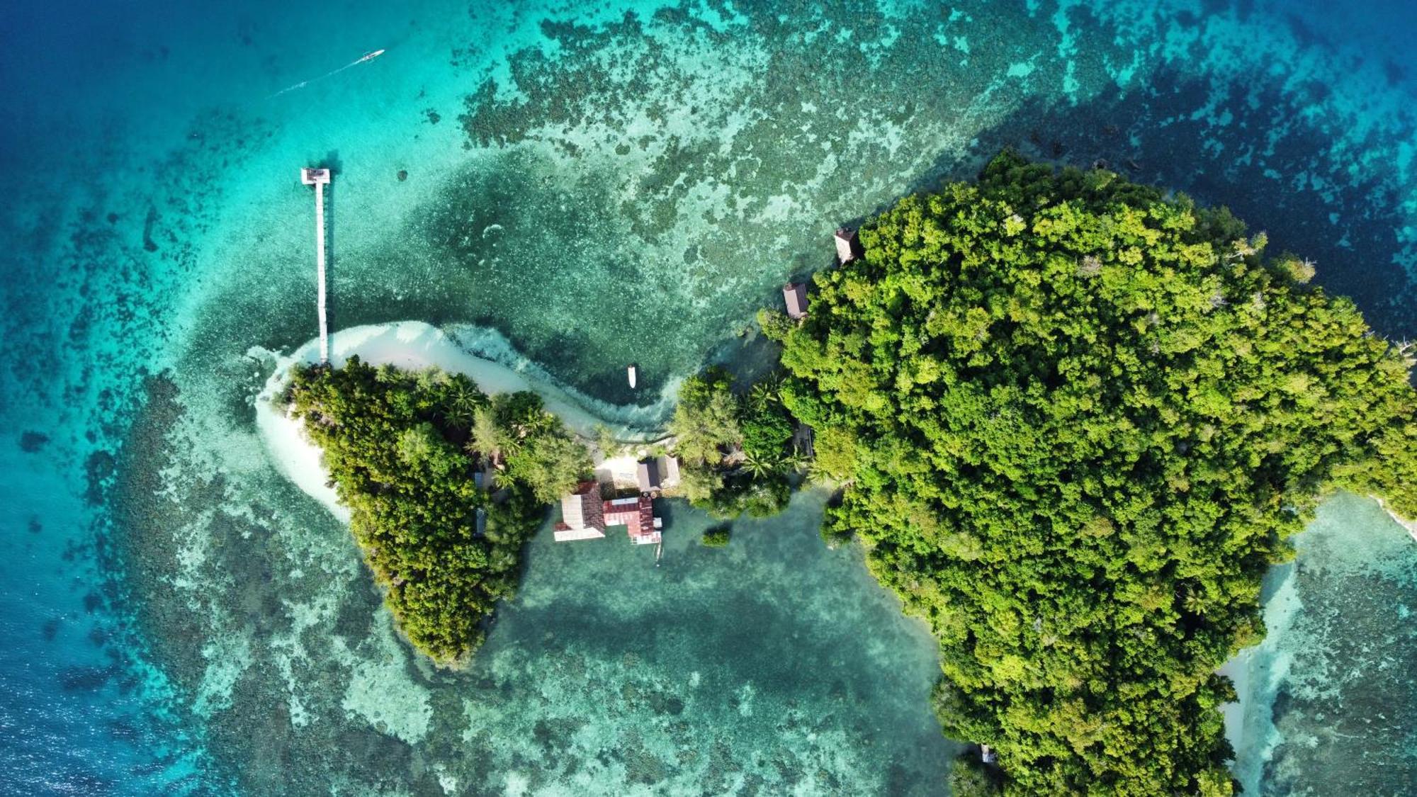 Bolilanga Island Resort - Togean Island Angkayo Extérieur photo